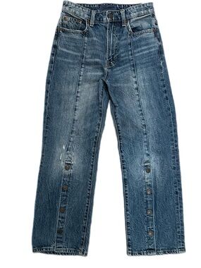 Women’s Lucky Brand Jeans High Wasted cropped w/ button detail on legs SIZE 2